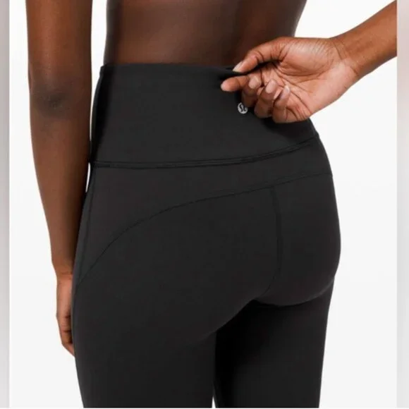 Lululemon Groove Pant Flare Super High-Rise Nulu, Black, Size 8 - Picture 3 of 6